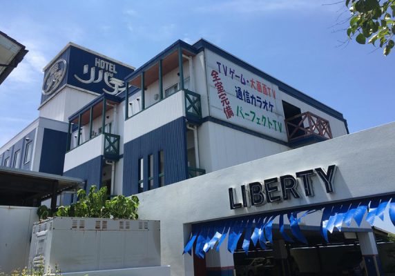松山城から7km、松前港まで15km、松山空港まで11kmです。