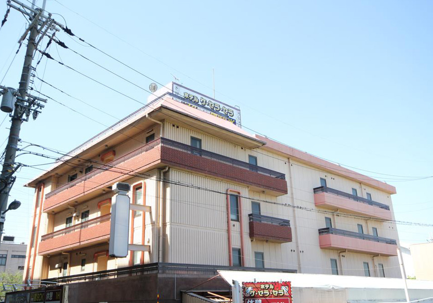 四天王寺、新世界から7kmです。無料Wi-Fi、敷地内の無料専用駐車場を提供しています。
