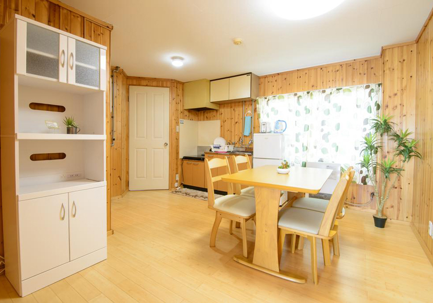 Culture24 entire apartment Sapporoから大通公園まで3.7km、札幌時計台まで3.9km、最寄り空港の新千歳空港まで44kmです。